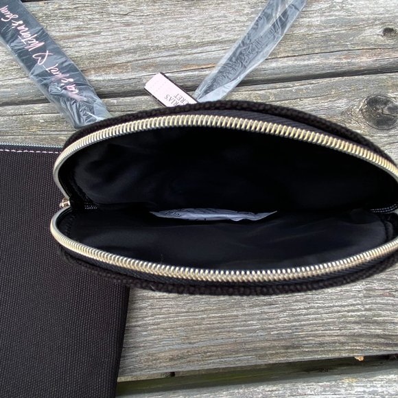 Victoria's Secret "Love Made Me Do It" Pouch Duo - Picture 10 of 15